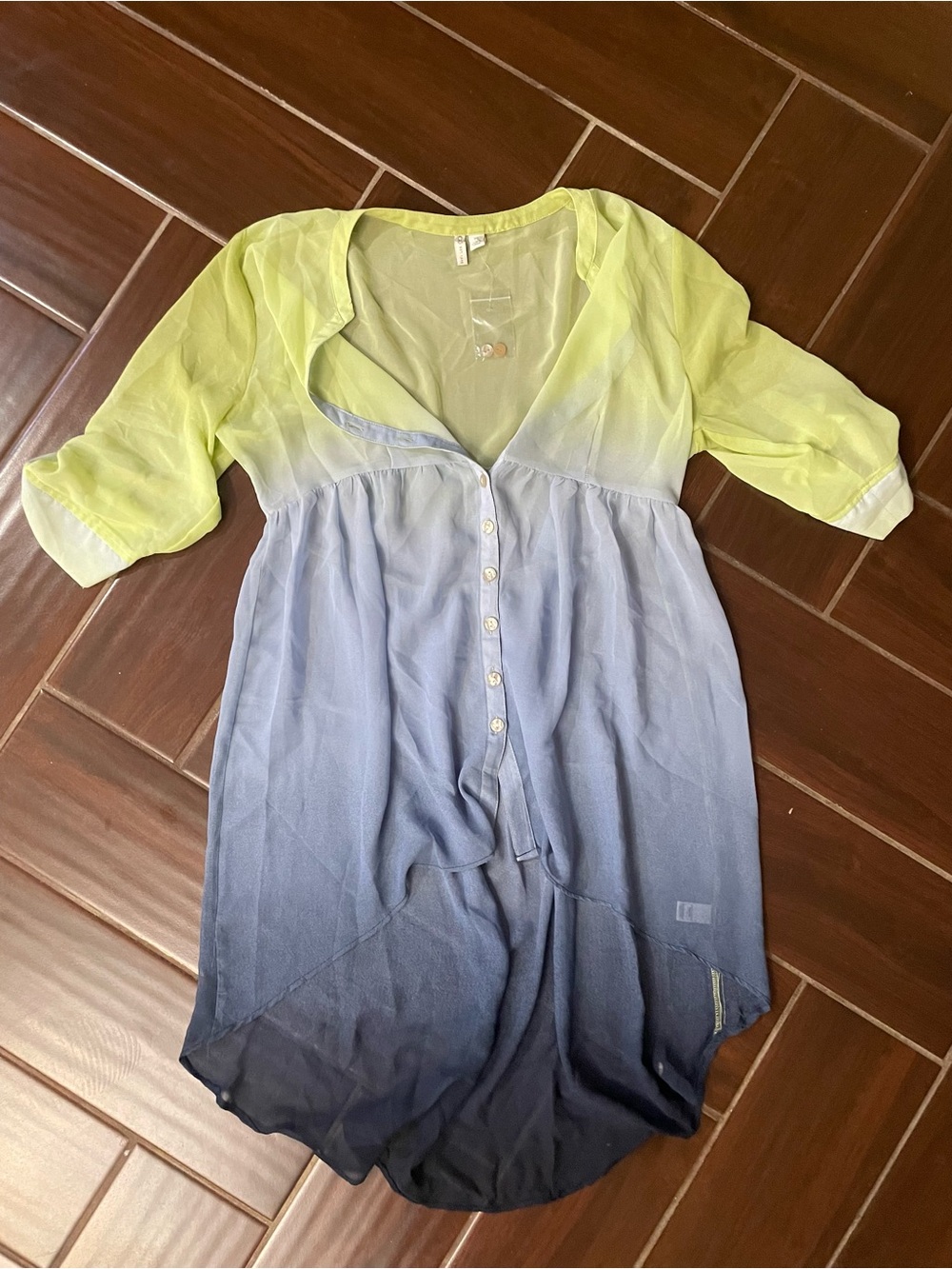 Women’s Cato Button-Front Tunic Top - Yellow to Blue